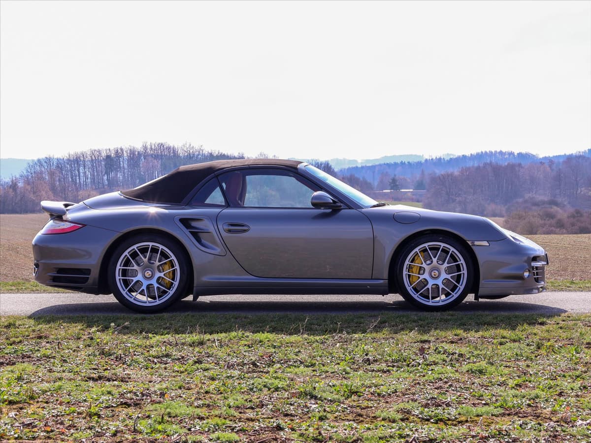 Porsche 911 - Náhled 8