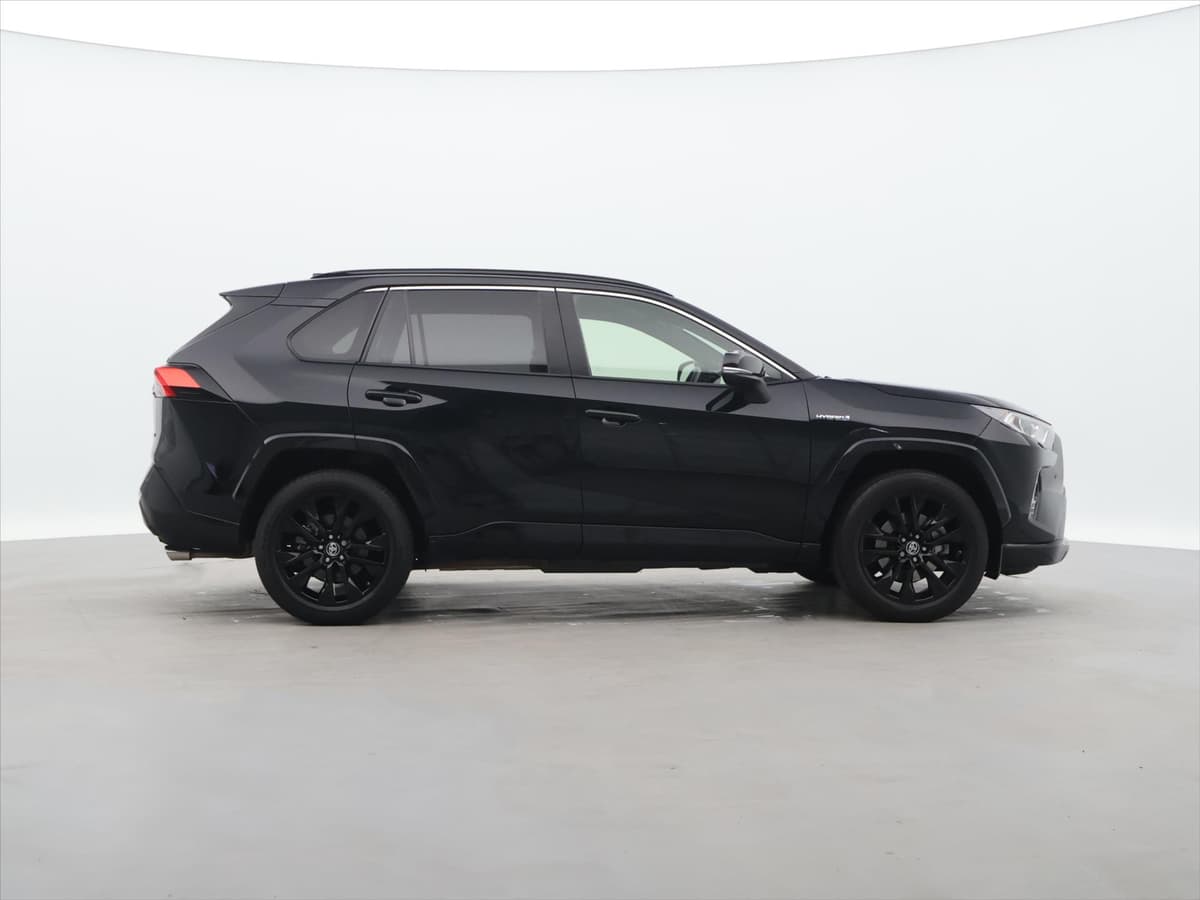 Toyota RAV4 - Náhled 8