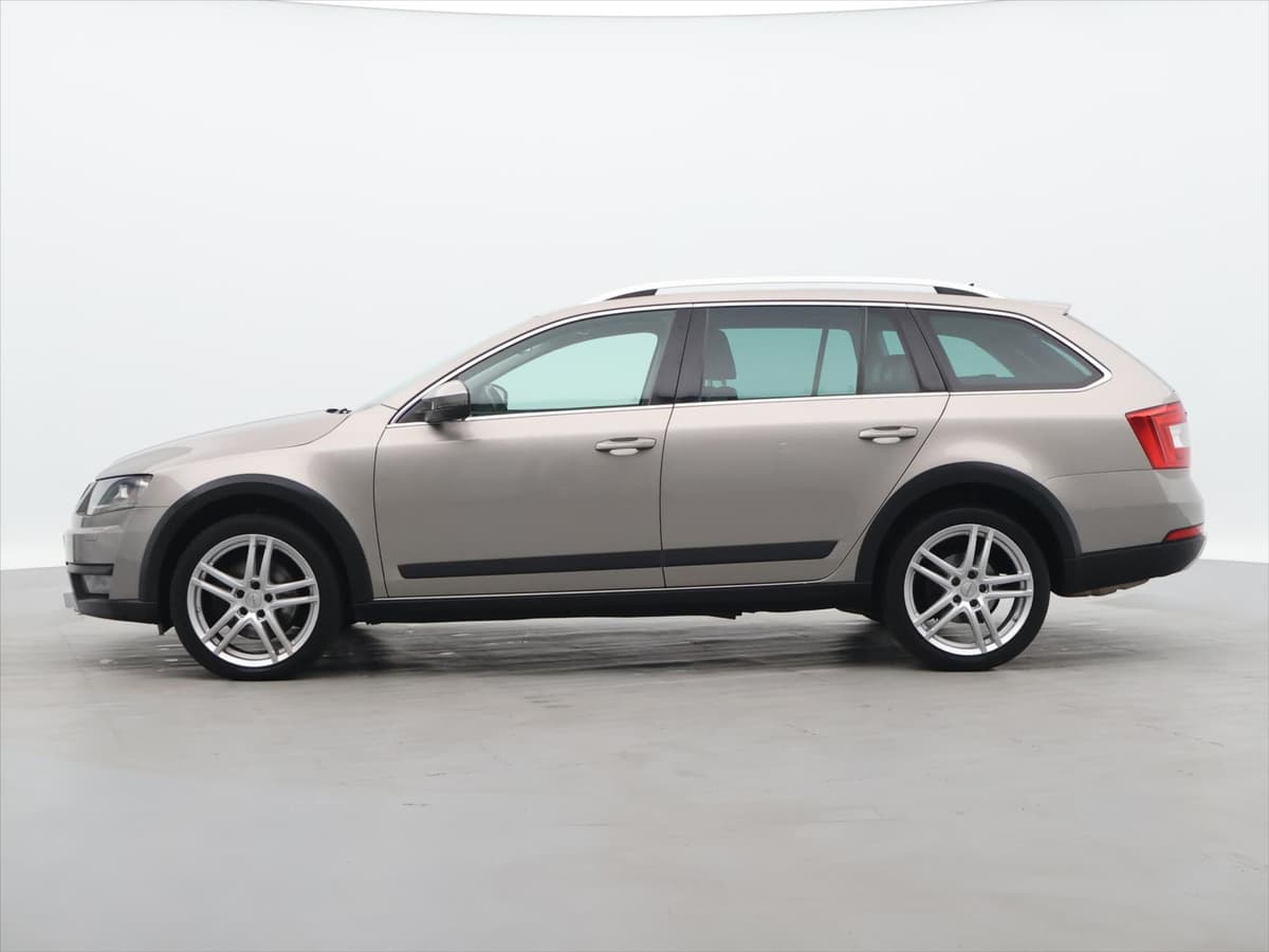 Škoda Octavia - Náhled 4