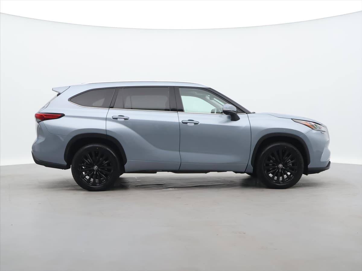 Toyota Highlander - Náhled 8