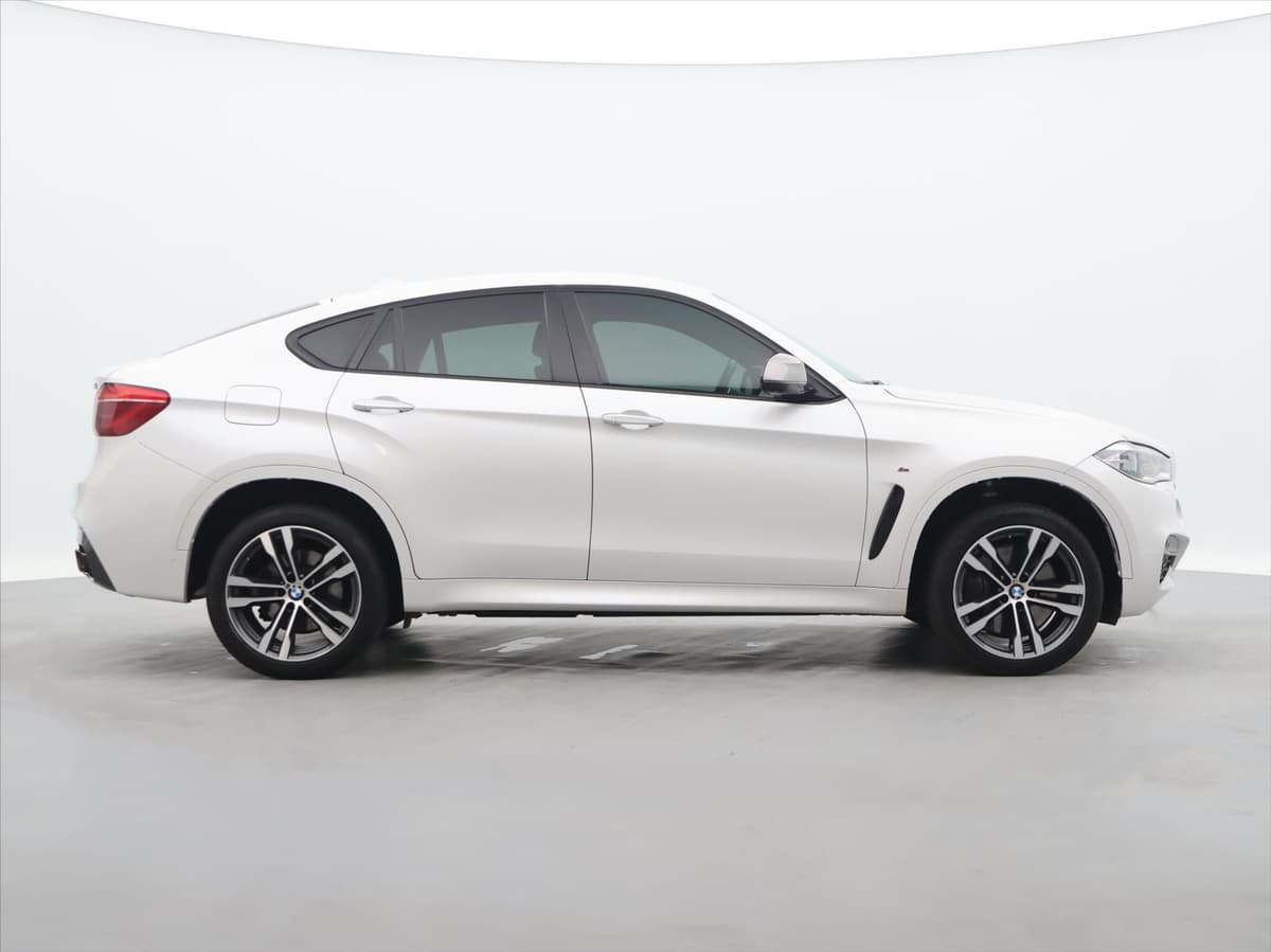 BMW X6 - Náhled 8
