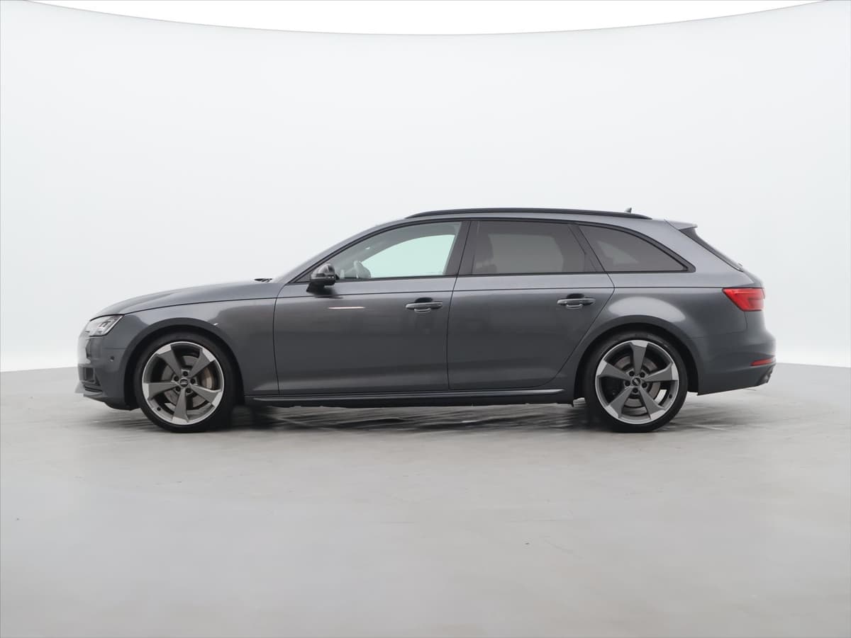 Audi A4 - Náhled 4