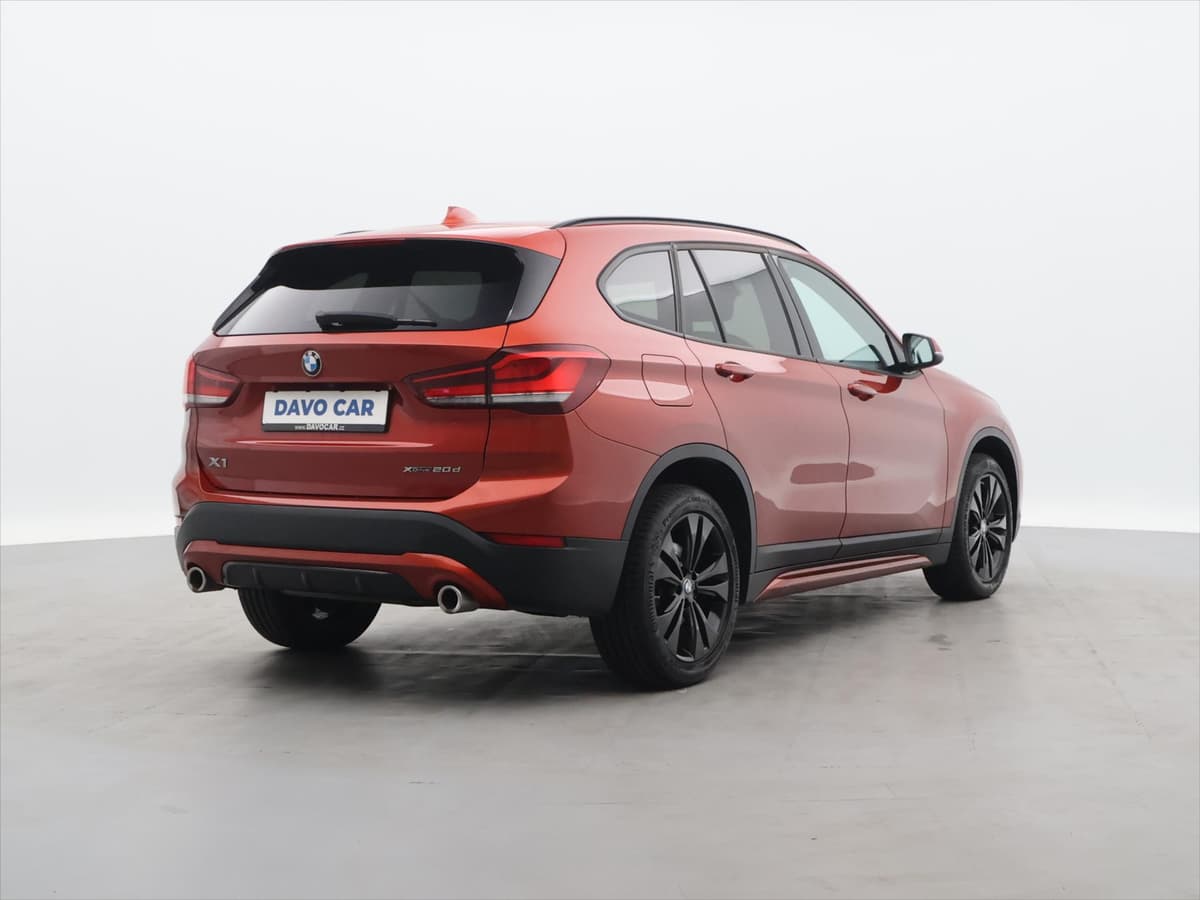 BMW X1 - Náhled 7