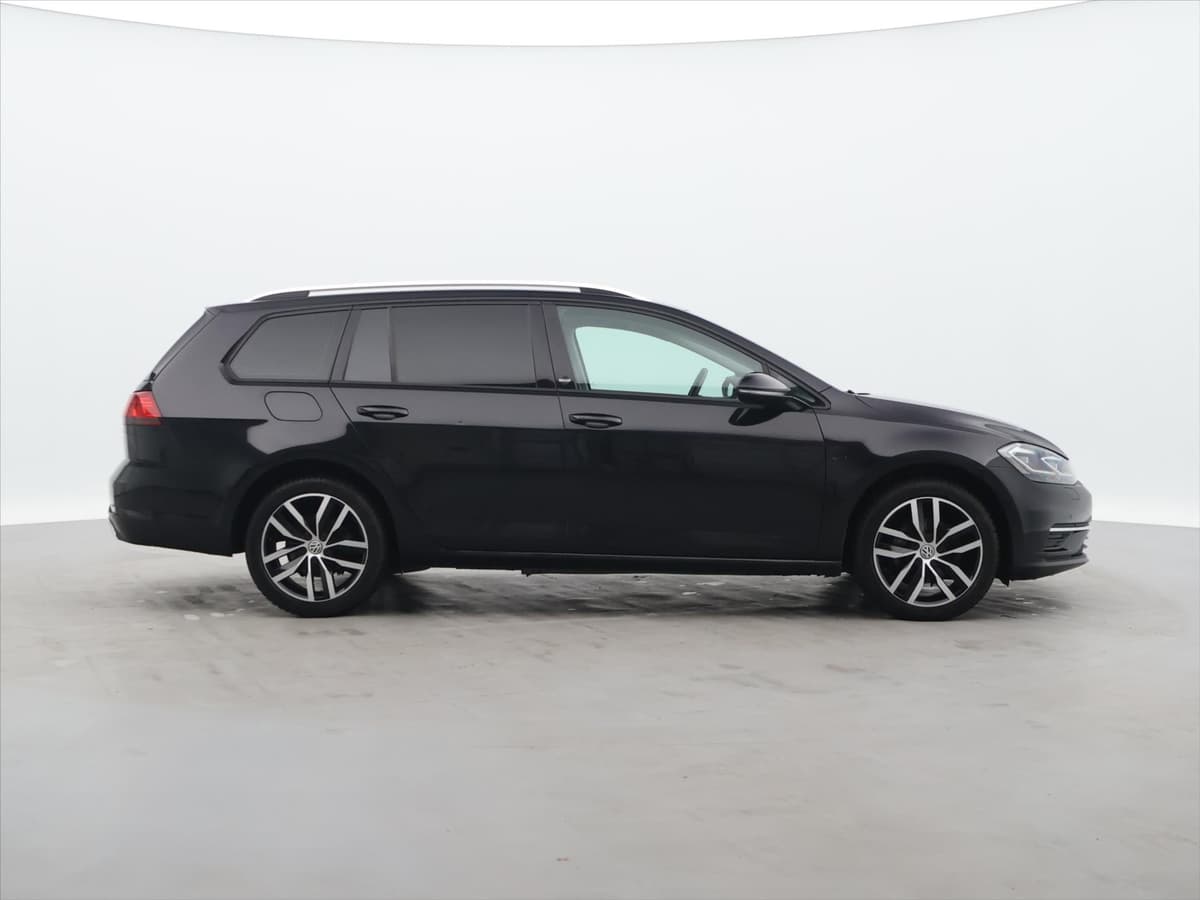 Volkswagen Golf - Náhled 8