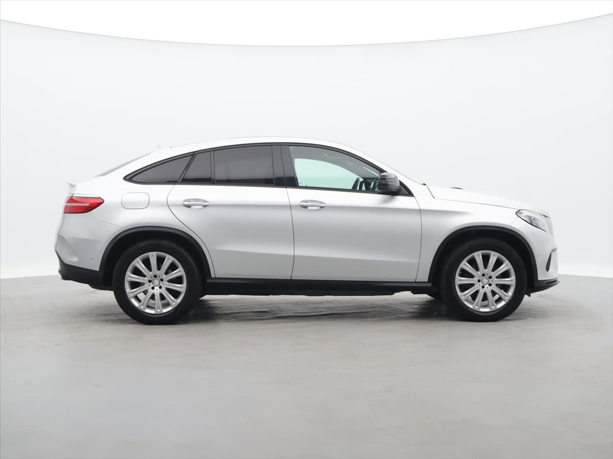 Mercedes-Benz GLE - Náhled 8