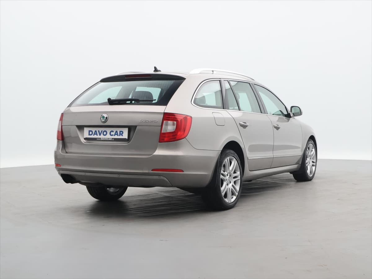 Škoda Superb - Náhled 7