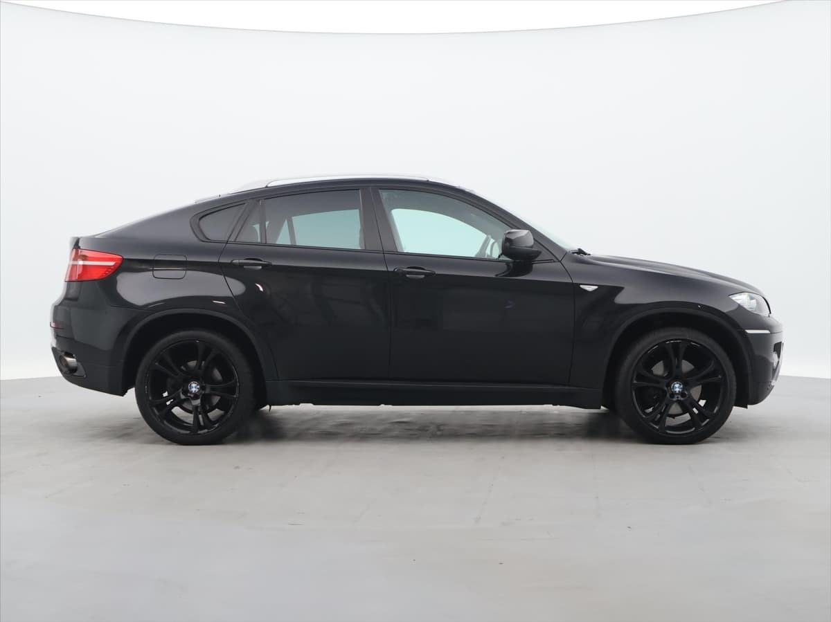 BMW X6 - Náhled 8