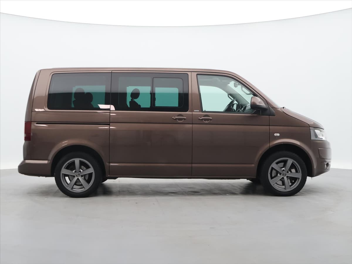 Volkswagen Multivan - Náhled 8