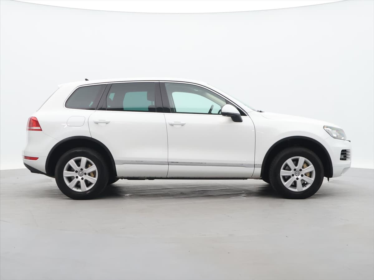 Volkswagen Touareg - Náhled 8