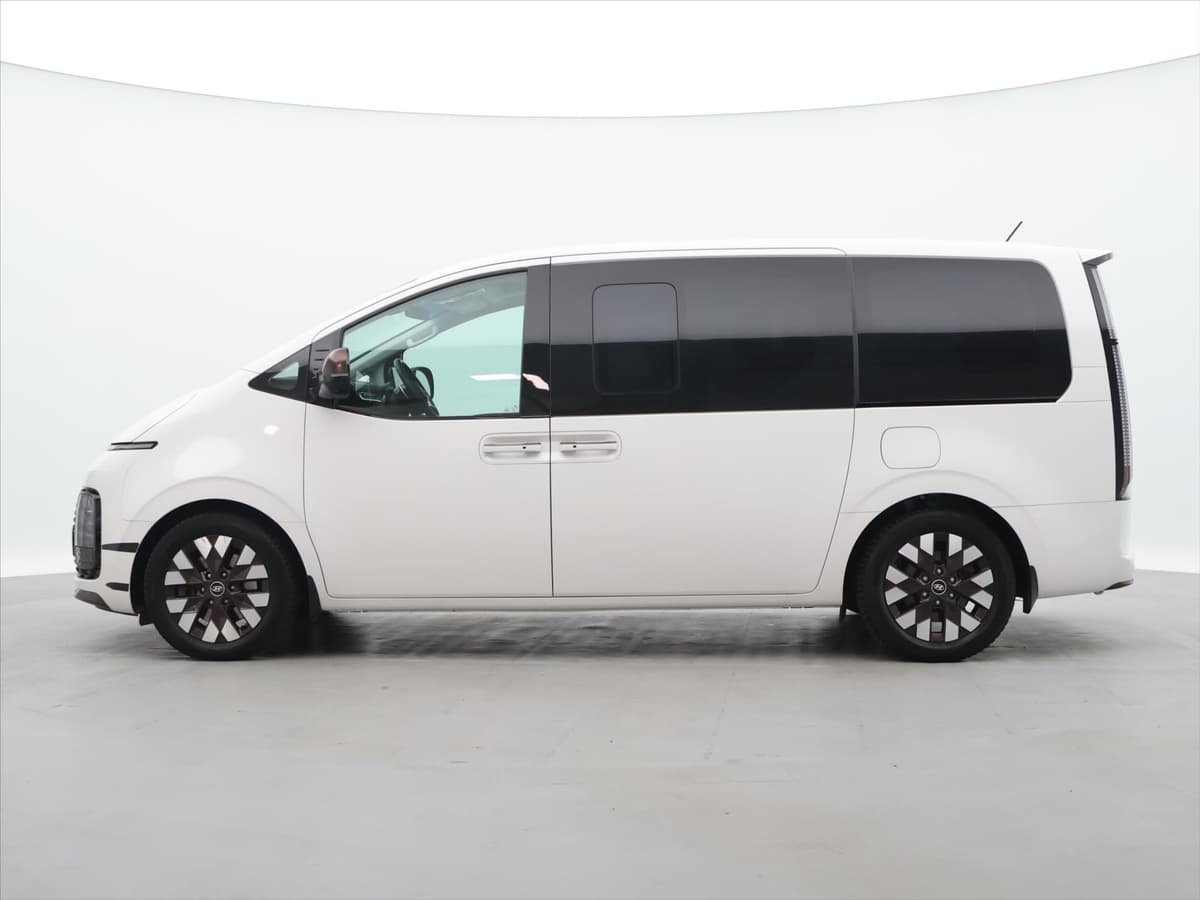 Hyundai Staria - Náhled 4