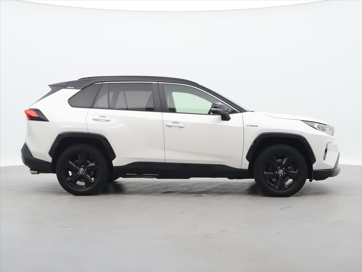 Toyota RAV4 - Náhled 8
