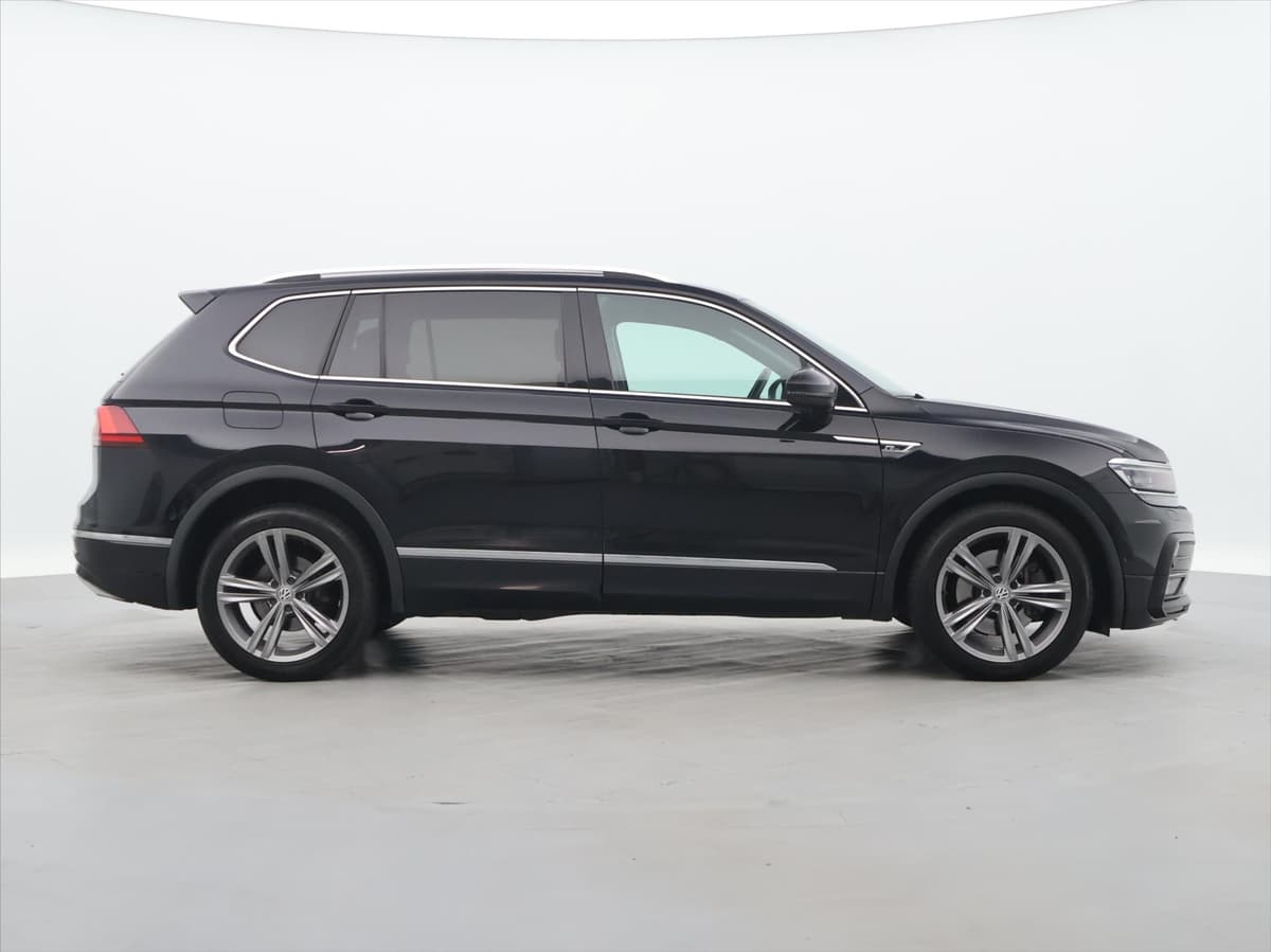 Volkswagen Tiguan Allspace - Náhled 8