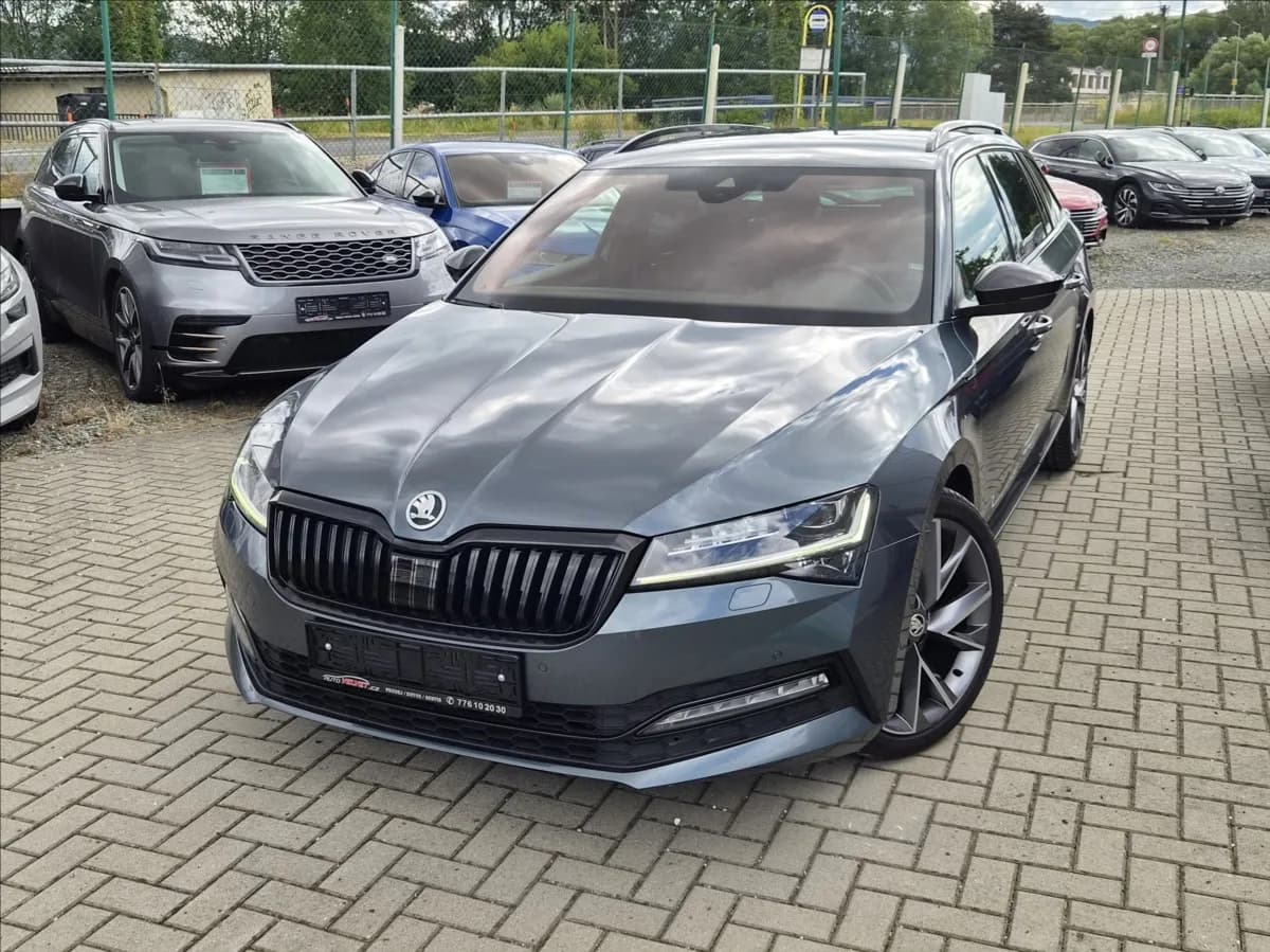 Škoda Superb - Obrázek 1