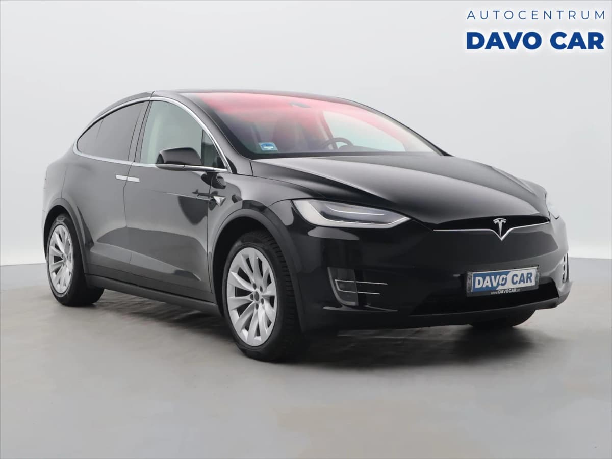 Tesla Model X - Obrázek 1