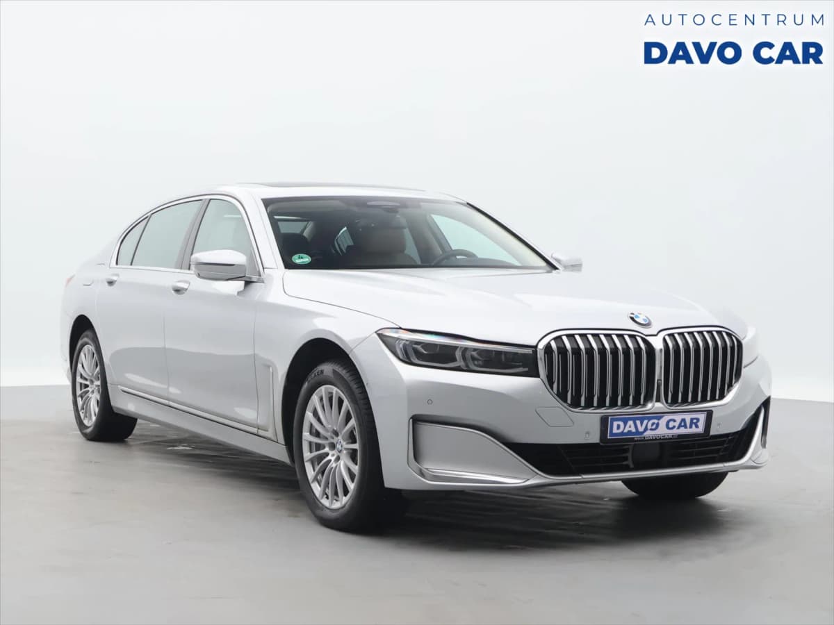 BMW Řada 7 - Obrázek 1