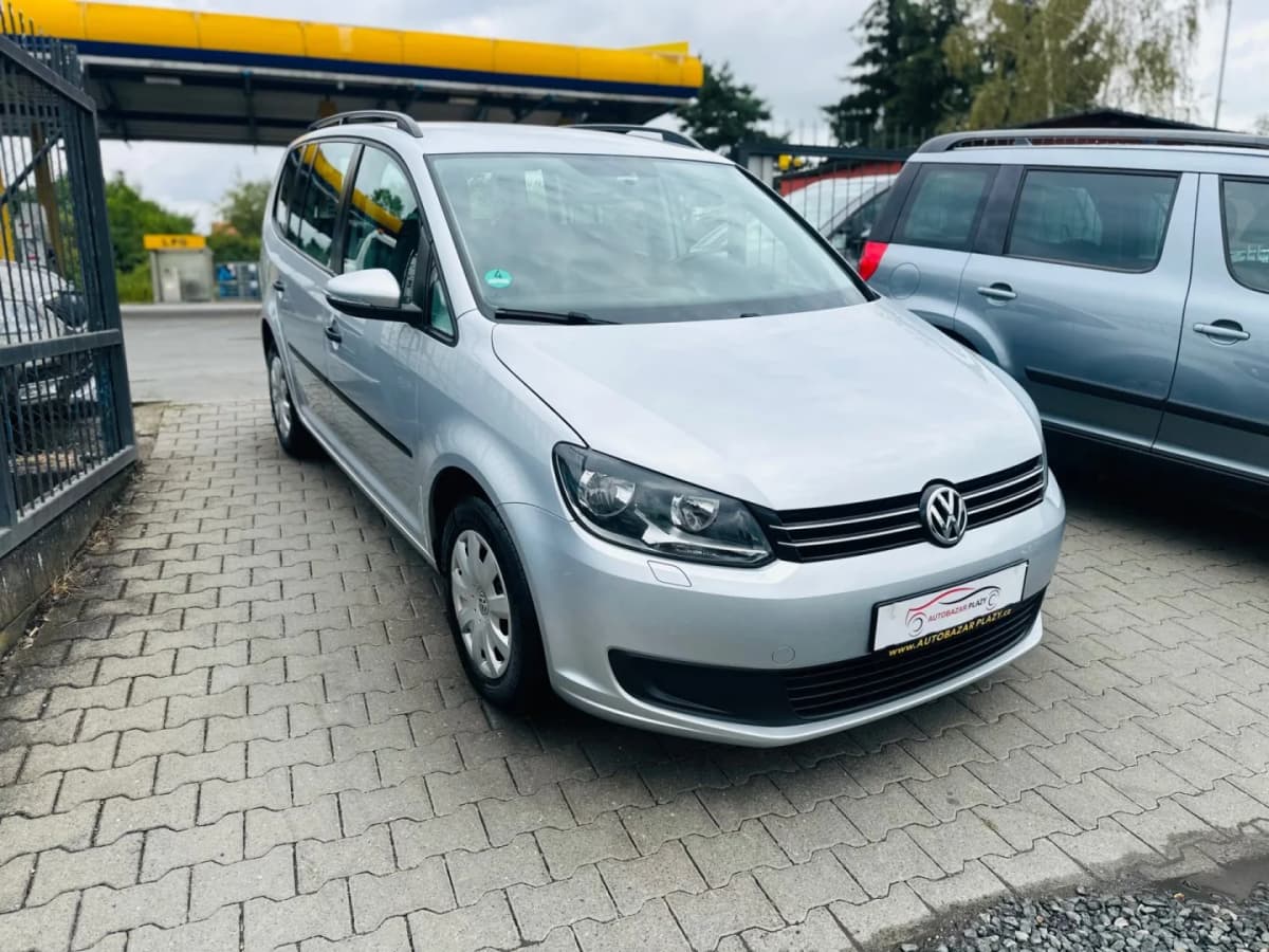 Volkswagen Touran 1.2TSi PĚKNÝ STAV, PO SERVISU, 2011