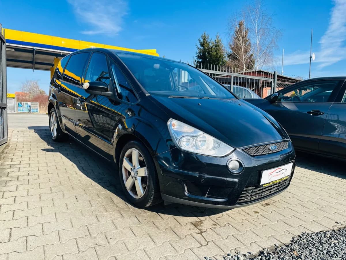 Ford S-MAX - Obrázek 1