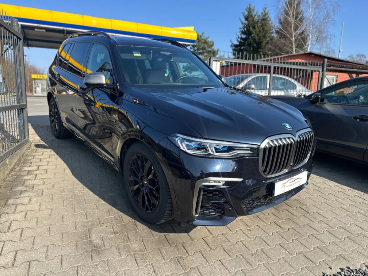 BMW X7 - Obrázek 1