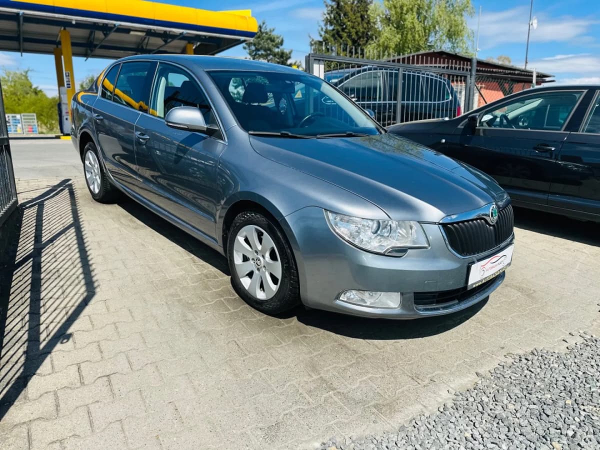Škoda Superb - Obrázek 1
