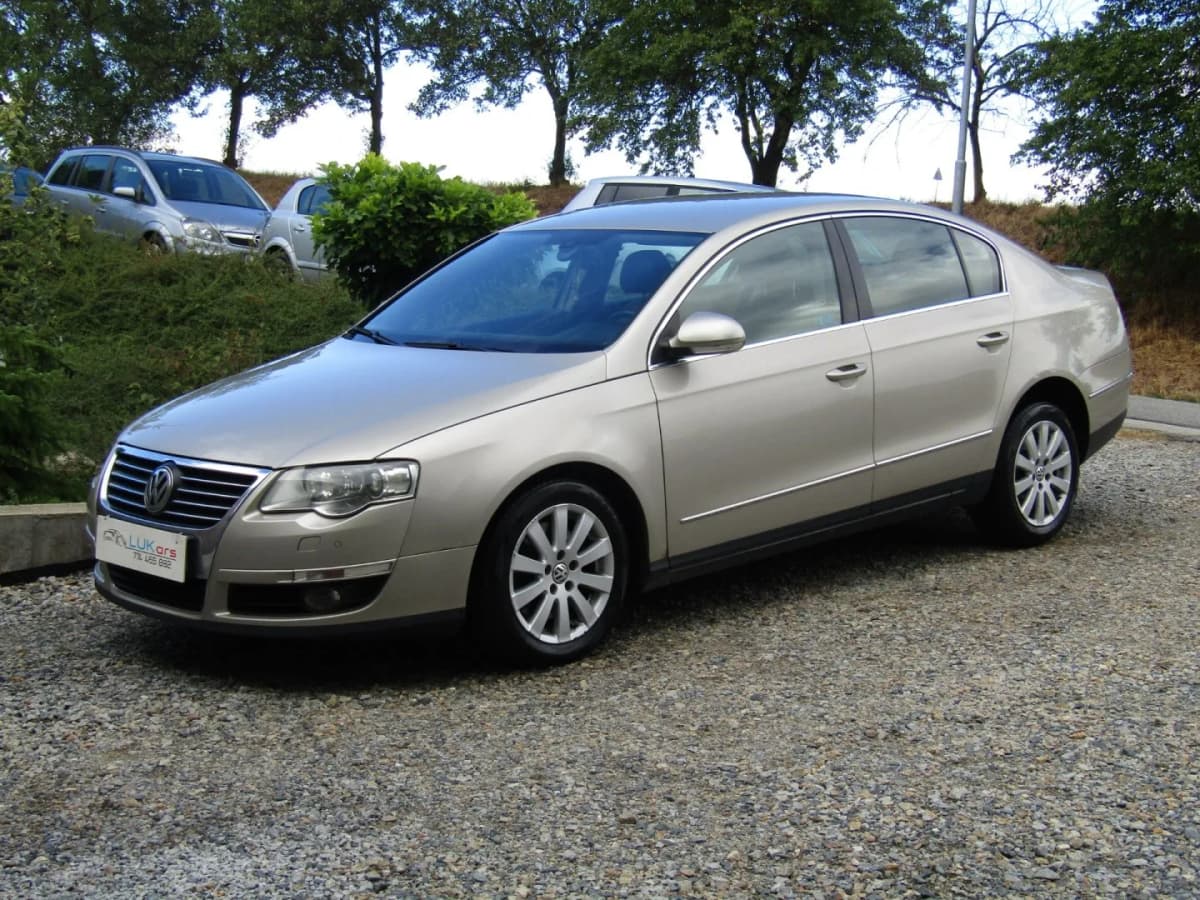 Volkswagen Passat - Obrázek 1