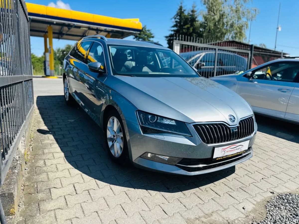 Škoda Superb